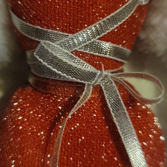 NIB 2004 Mattel Barbie Doll Aries Zodiac March 21 - April 19 Red Glitter Dress - Picture 6 of 14